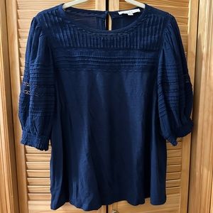 Loft blue puff sleeve lace tshirt